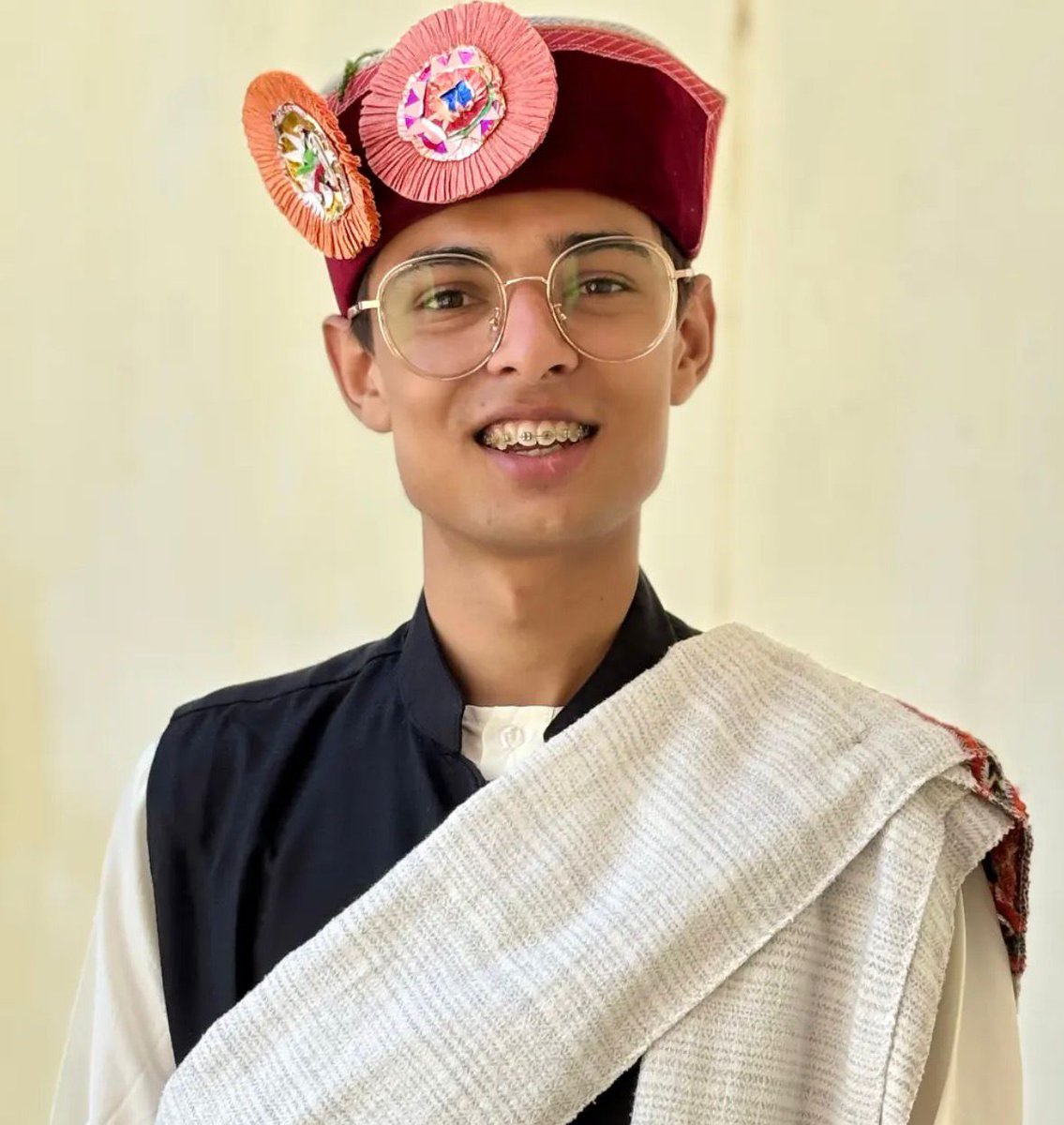 lamrinuniv's tweet photo. Sambhav Kumar, a dedicated pharmacy student, is all set to represent our university at Him Utsav in Rupnagar along with his team. It is a proud moment for all of us to witness our university’s participation in such a vibrant cultural celebration. https://t.co/1NjFZ6QwBM