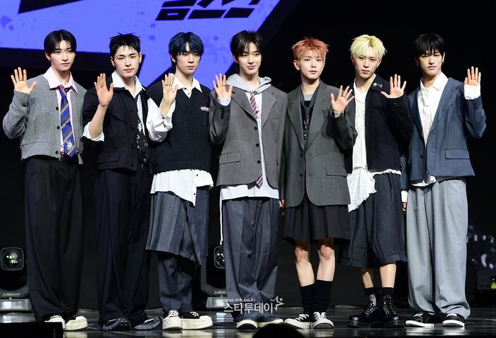 NEXZ B𐀔SE tweet media