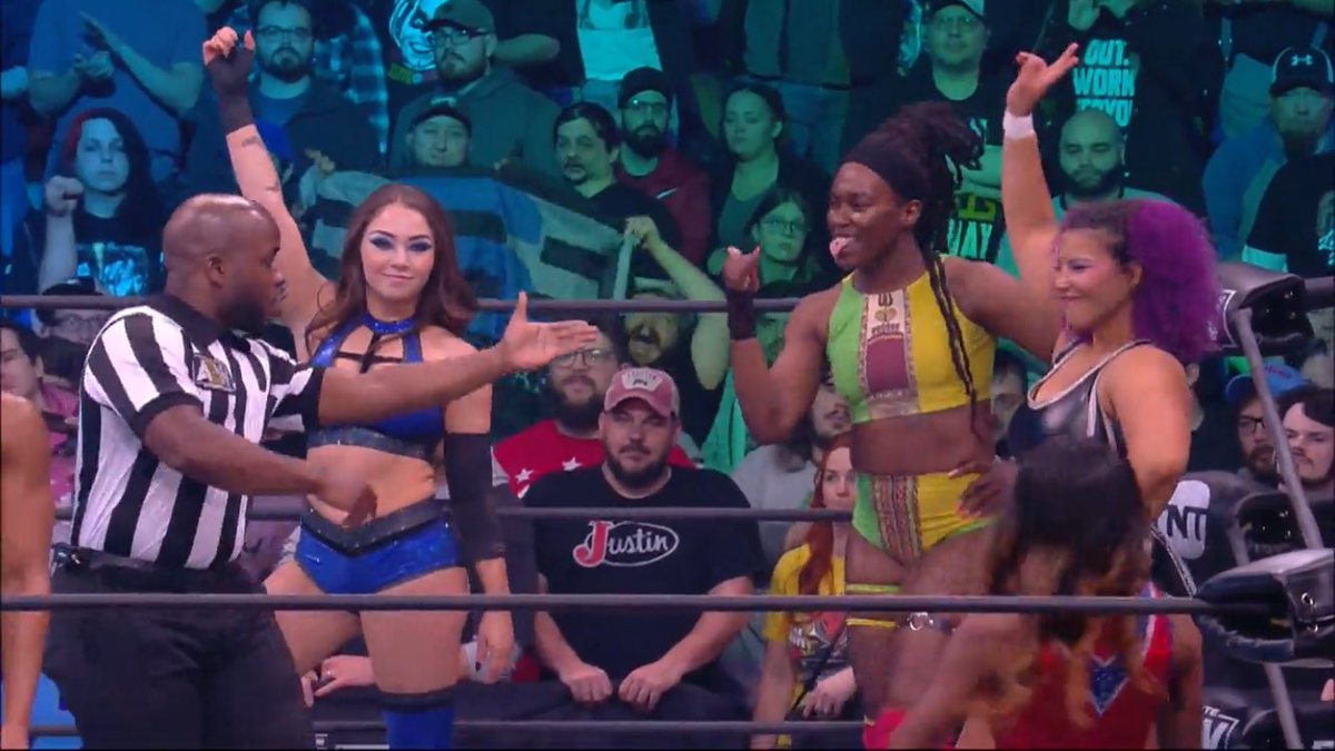 SkyeBlueNews's tweet image. On this day!

Skye Blue, Willow Nightingale &amp;amp; Trish Adora vs The Baddies (Jade Cargill, Red Velvet &amp;amp; Kiera Hogan) on AEW Rampage Episode 38 on the 27th April 2022.

#AEW #AEWRampage #Wrestling #ProWrestling #SkyeBlue
