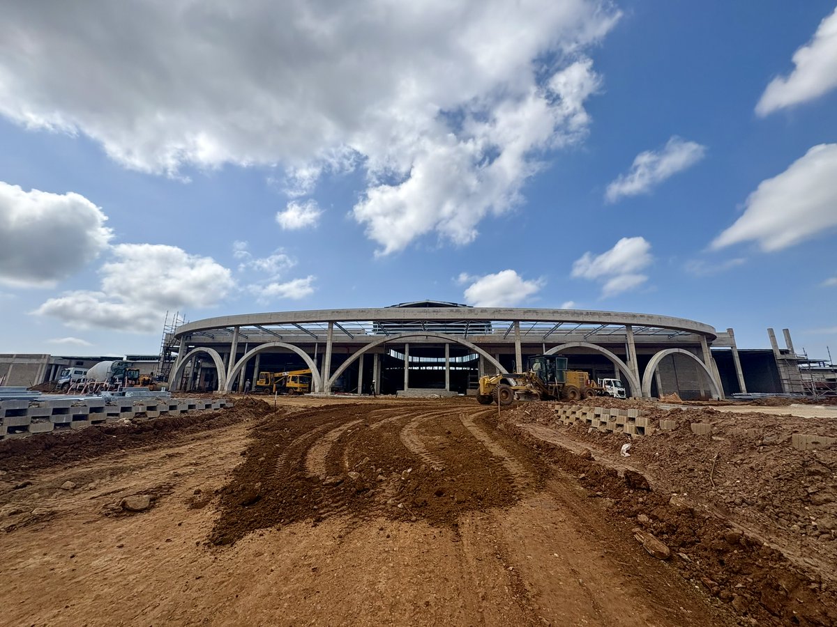 Askash's tweet image. OPENING SOON: Prince Buthelezi Mall in Northern KZN is officially opening month-end🛍️ 

•⁠ Size: 37 000m2
•⁠ Number of stores: 100
•⁠ Developer: Moolman Group
•⁠ Location: Empangeni, Portion 27 of Erf 11447 of Richards Bay
•⁠ 3 Drive-throughs: Steers, McDonald’s, Burger