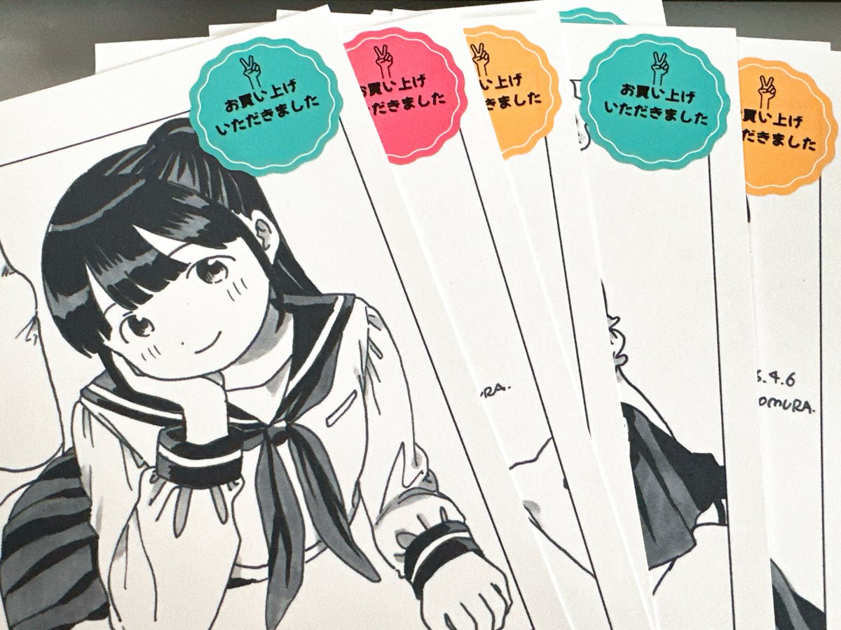 はがき原画が売れた場合は、原画をコピーしたものに「お買い上げいただきました✌️」のシールを貼って展示しておきます!

原画購入していただいたらその場でお渡しだけど、売れた後も絵を見れるようにします❣️

デザフェス63にて🎀 