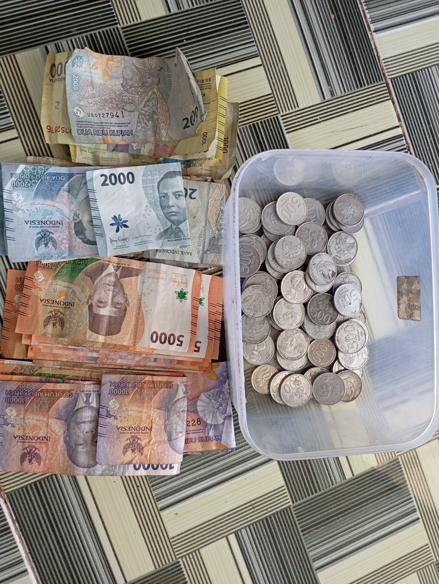 Be Blank tweet media