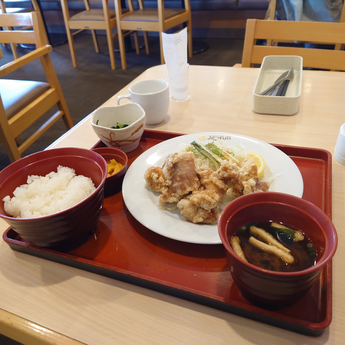 とみ@20/M tweet media