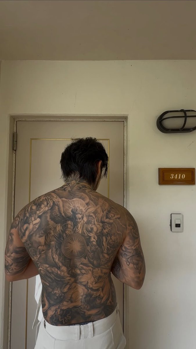 🫧 𝐉𝐔𝐋𝐘 🌷✨ tweet media