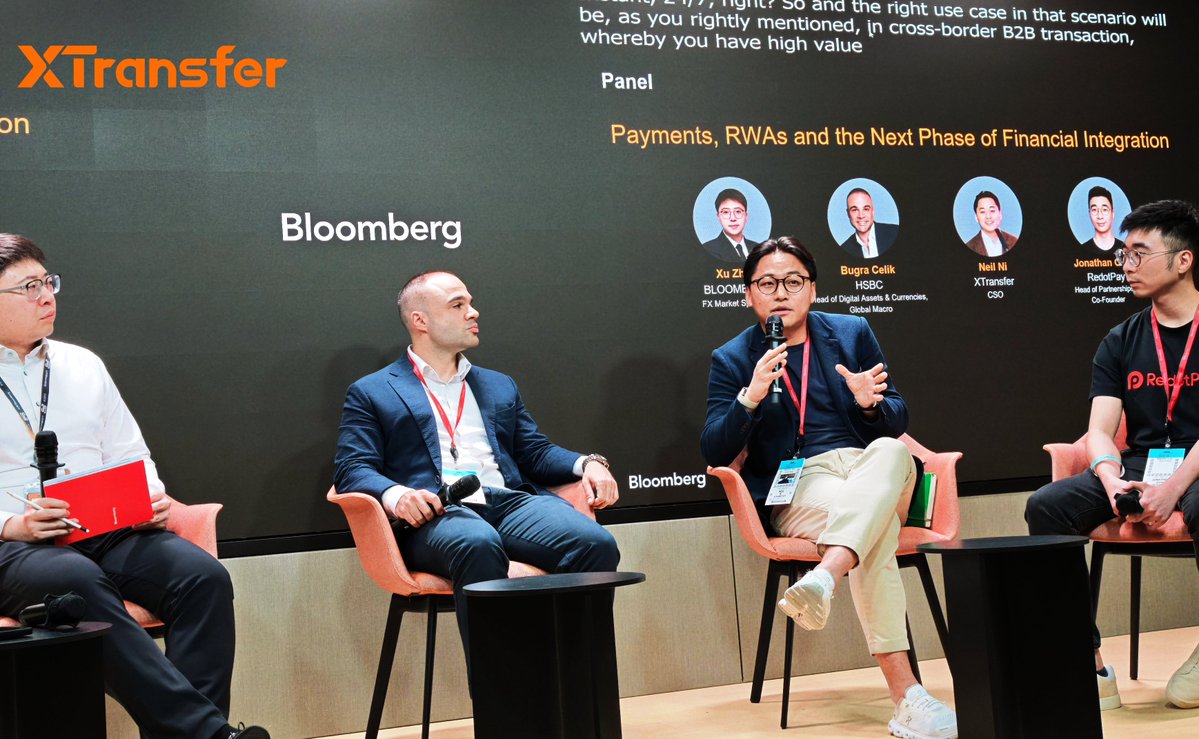 XTransferGlobal's tweet image. 🔥 Last week, our CSO Neil Ni joined a #panel by Bloomberg × HK Gold Exchange × LTP with RedotPay &amp;amp; HSBC, discussing the convergence of #payments, RWAs, and financial integration.

Thanks to #Bloomberg &amp;amp; moderator Xuzhou! 👏

#XTransfer #Fintech #Payments #RWA #DigitalAssets