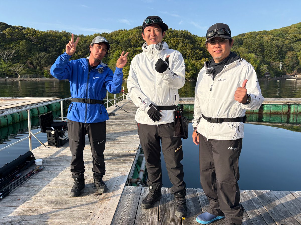 fishinglover_tk's tweet photo. 4/25🎣見逃し配信中！
南伊勢で #海上釣り堀 🎣
#マダイ 連発＆青物狙い！
クエや #カンパチ も登場！？😲
GW前にチェック✨
#がまかつ #gamakatsu #サクラマス #クエマス #傳八屋
@fishing_you_
■オススメ動画⬇️
https://t.co/javzzhnphz
■関連記事⬇️
https://t.co/DjJupOe3g7 https://t.co/EGqh9UbVRd
