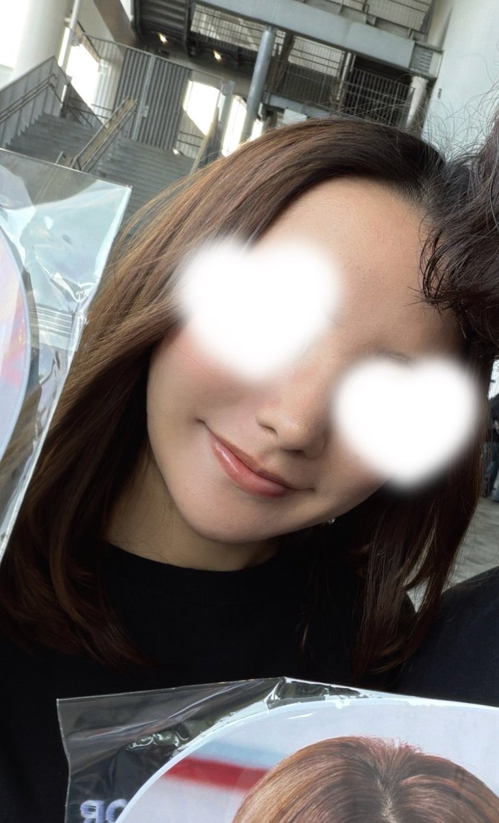 mcmctan0's tweet photo. 鼻👃他撮りでこれなの自然で綺麗
顔のパーツで1番嫌いだったけど今は1番好きになった😖 https://t.co/iiJUYUqRZA