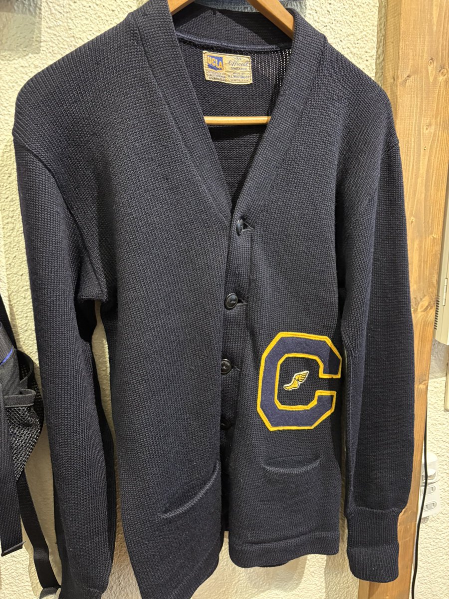 H.L.WHITING 1950s~1960sビンテージ U.C.L.Aのオフィシャル レタード