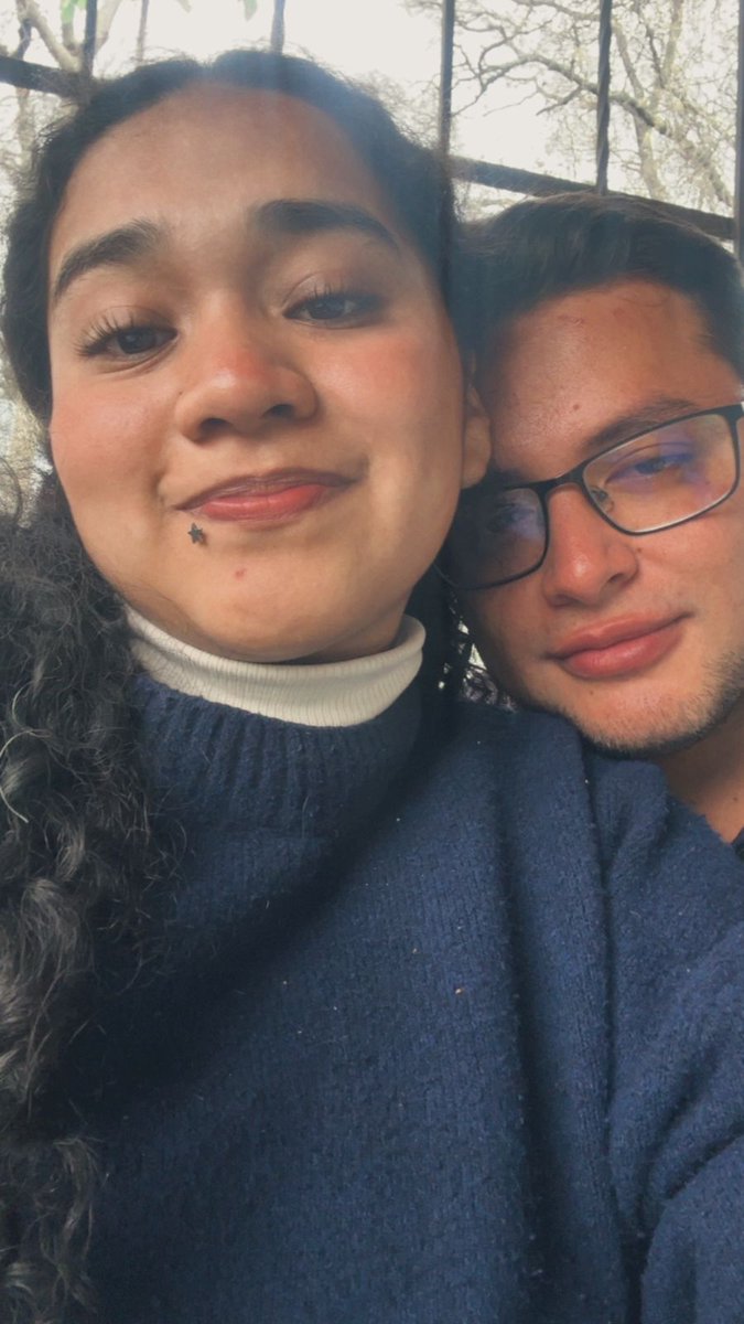 Yo solo le doy gracias a la vida por la relación que tengo. Pienso todo el tiempo en qué pude hacer para merecerla, pero siempre estoy mejorando para mantenerla.
<a href="/haokkaa/">lexi lvs skz</a> merece lo más lindo del universo y yo quiero dárselo❤️