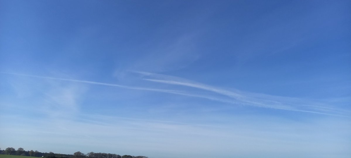 klein_eli4's tweet image. Jeden verdammten Tag #geoengineering #weathermodification #chemtrails