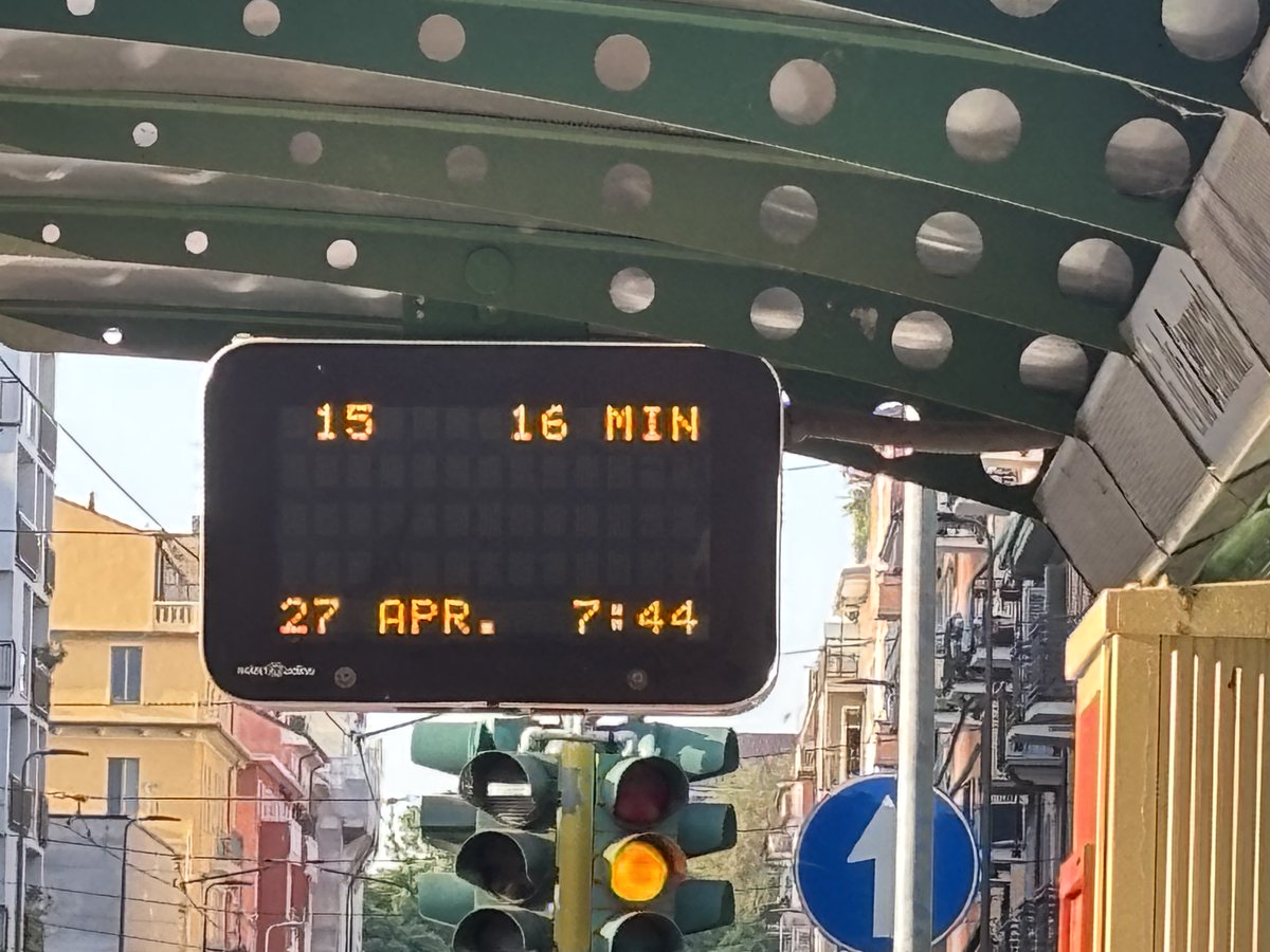 IppolitaDorso's tweet image. ⁦@atm_informa⁩ state scherzando? #milano