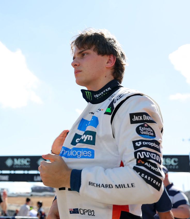 🐈‍⬛ tweet media