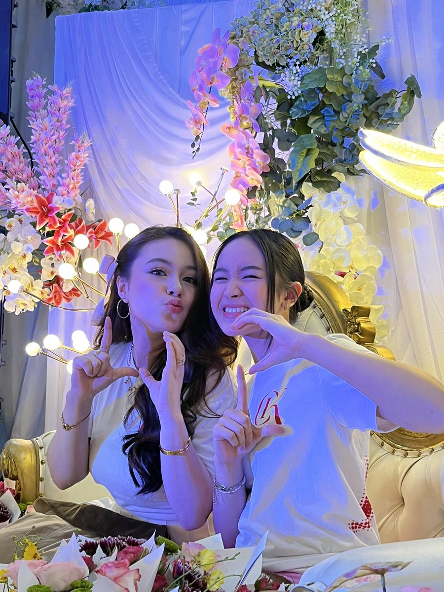 maine ♡ tweet media