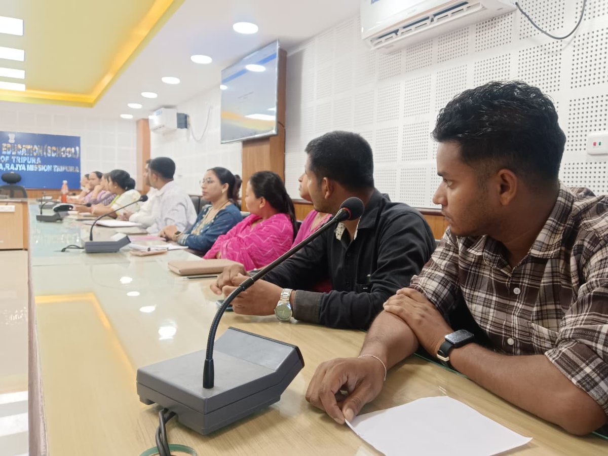 TripuraNipun's tweet image. A preparatory meeting for ECCE module development was held at Shiksha Bhawan, Agartala,Tripura BRPs/CRPs &amp;amp; Master Trainers collaborated to finalize key elements for the upcoming 5-day State Level Training Program—strengthening the foundation of early childhood education.#ECCE