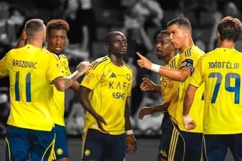 أيمن العمري tweet media