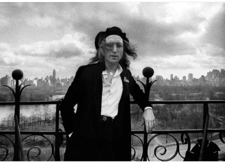 SgtPepper1710's tweet image. #JohnLennon, 1974