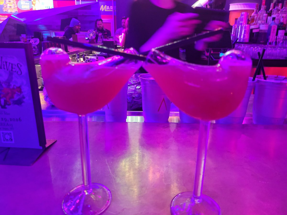 LadyShadowDancer • LVLUP 26 tweet media