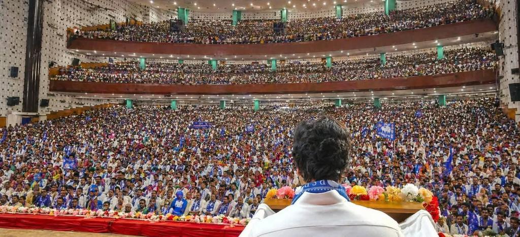 Tony Bekkal 🐘 tweet media