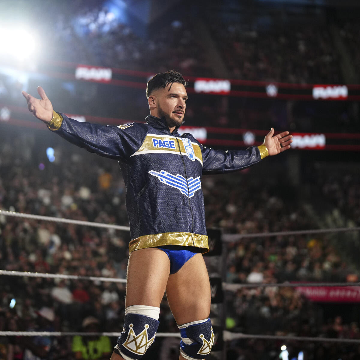 StealYourSmiles's tweet photo. #RawAfterMania
————————

I mean, come on, this wasn’t a shocker. Anyone with at least one brain cell would understand why All Ego, Ethan Page, became Raw’s newest superstar.

What do you think? Was it my athleticism? My charisma? My chest? My killer smile that got the attention? https://t.co/rqFaTmE6aa