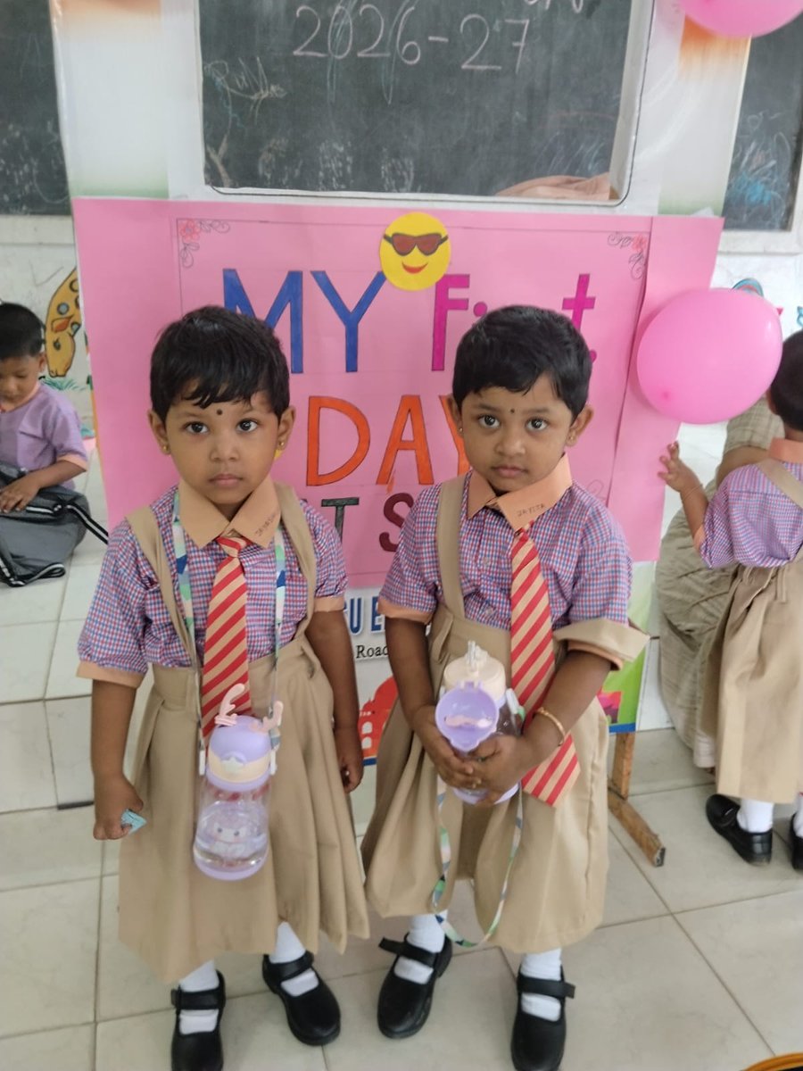 TripuraNipun's tweet image. A joyful start at Kshudiram Basu English Medium School, Tripura Nursery stars begin their learning journey with smiles, laughter &amp;amp; curiosity.

#FirstDayOfSchool #NurseryLife #LittleLearners #Balvatika #TripuraEducation #FoundationalLearning