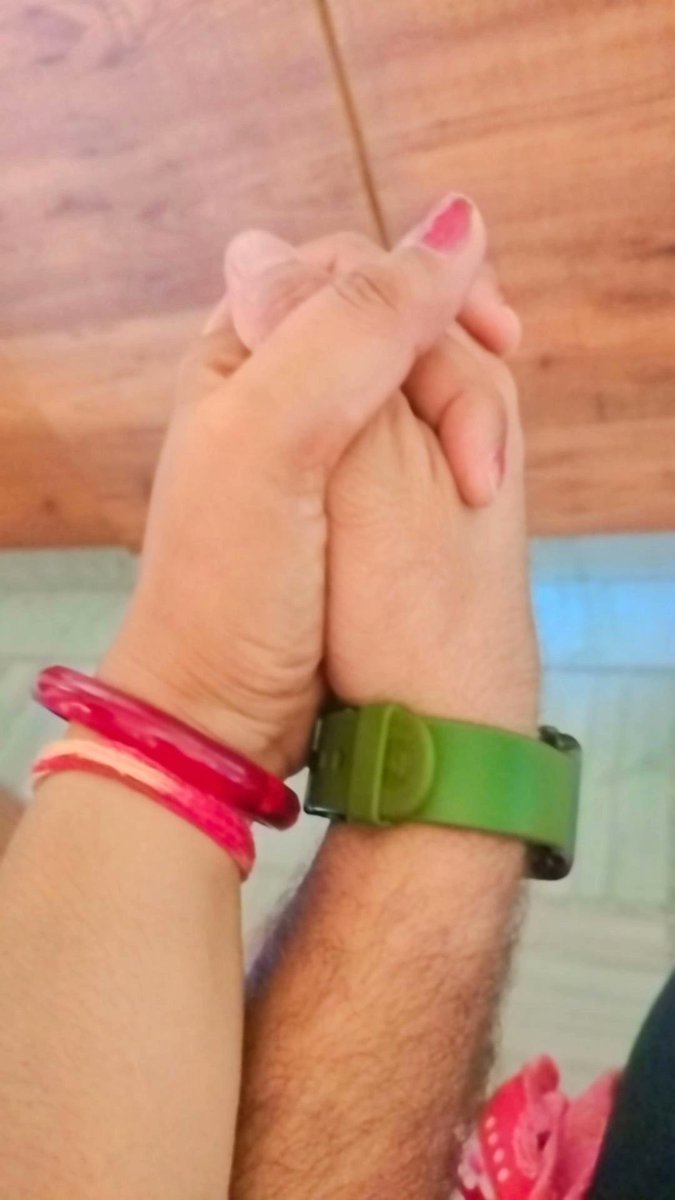 Pinky209E's tweet image. साथ देना मेरा हर एक मोड़ पर,
तुम्हारे बिन मेरा सब कुछ अधूरा है!!
#mylove 💕💕🫂