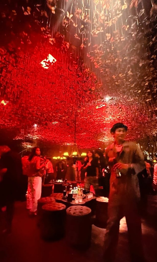 OnabGrey's tweet image. Butterflies  symbolizes  everlasting  love 🧡
#KaiNiel
#DanielPadilla #KailaEstrada