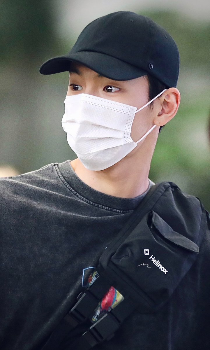 셔누리다⁶¹⁸ tweet media
