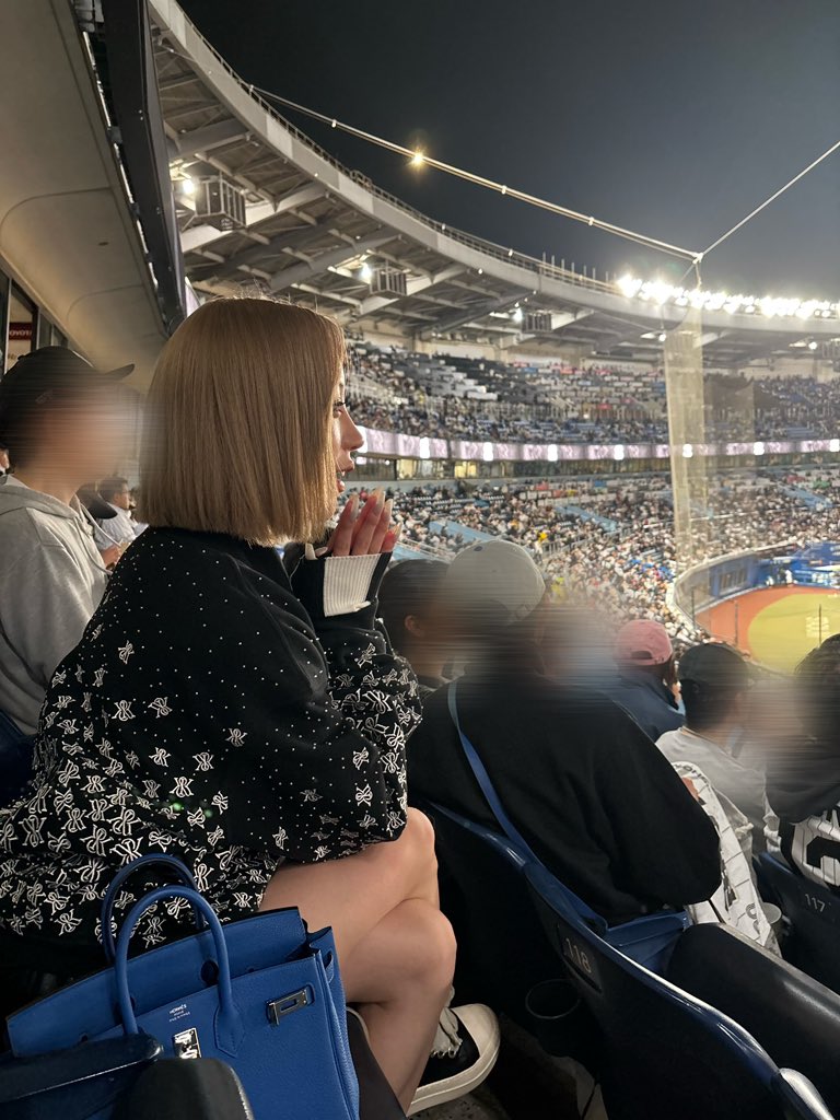 HRina_0911's tweet image. 野球沼った。

初めて観戦したよ⚾️
#ZOZOマリンスタジアム #千葉 #野球