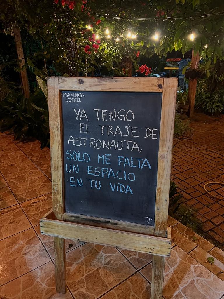 Domingo de cartelitos... 😊