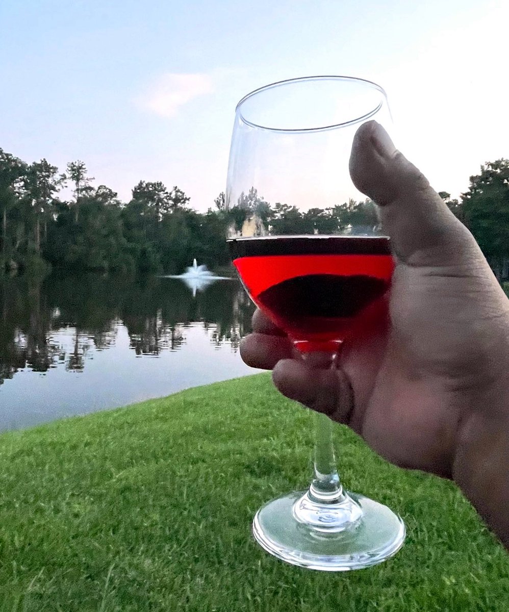 GlobalMediaInk's tweet image. On everything I love … Happy Sunday folks 😀🍷😀

youtu.be/j9hQc7QSb-4?si…

#SundayThoughts #HappySunday #CharlieWilson #KeepMeInLove