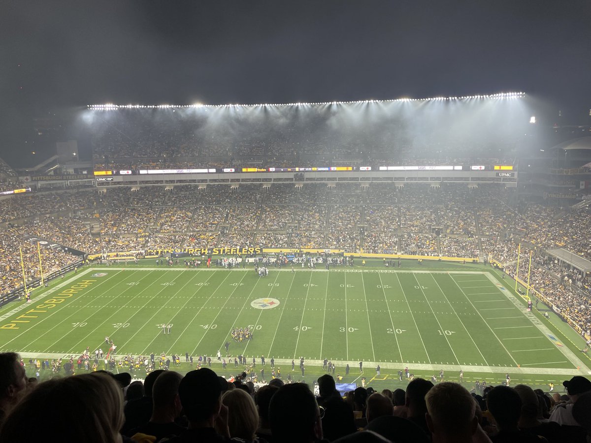 Pvt. Cornelius “Bags” Blankenship tweet media