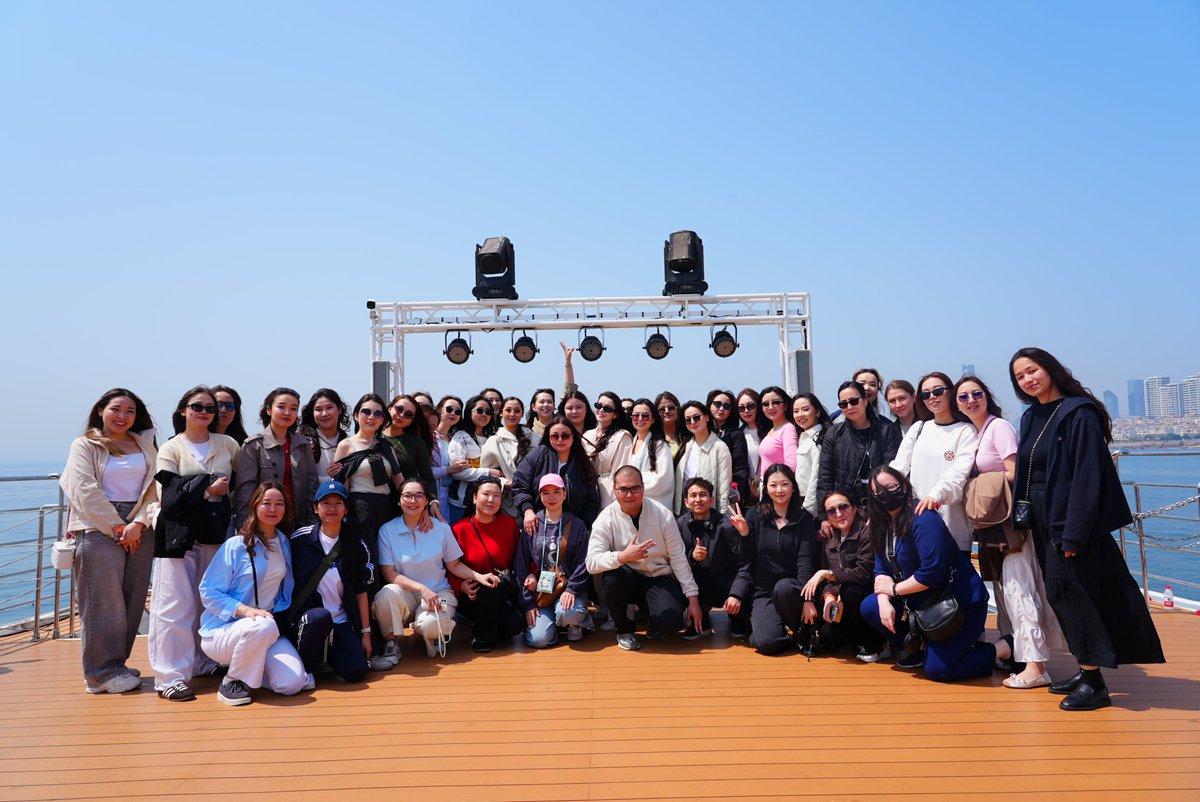 HELLO_Qingdao's tweet image. Sailing across Fushan Bay, students from Kazakhstan experienced #Qingdao’s coastal charm through an immersive study tour—deepening #cultural exchange as they connected with the city by the sea.

#explore #travel