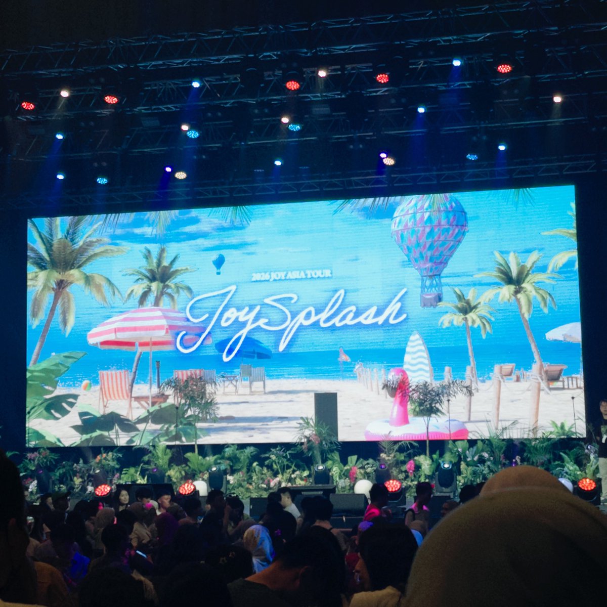 Ophelia617's tweet image. had so much fun #JoySplashTourInKL ✨ cant wait for joy new drama &amp;amp; red velvet comeback💕

#JOY #RedVelvet #JOYinKL #JOYinMY #2026JOY_SPLASH_TOUR