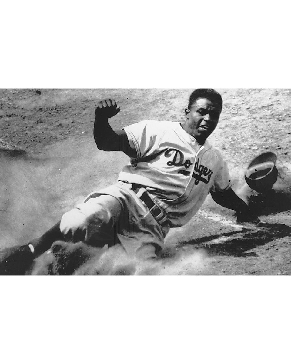 OrigLIFEmags's tweet image. He wore 42. He carried a nation’s hatred.
And he never swung back.

Read: originallifemagazines.substack.com

Shop: OriginalLIFEmagazines.com

#JackieRobinson #ProfilesInCourage #CivilRights #MLBHistory #AmericanHistory #MoralCourage #LIFEMagazine #42 #BreakingBarriers #OriginalLIFEMagazines