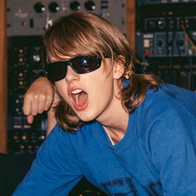 hesgffs's tweet photo. #NovaFotoDePerfil https://t.co/V0J4gjB2Mh