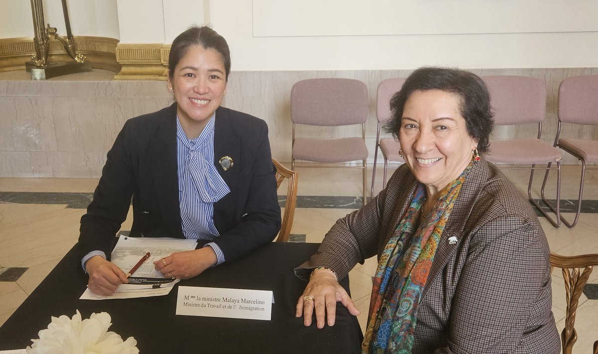 MoroccoOttawa's tweet image. @GafOttawa : jour 2 pm : entretiens avec l'hon. Malaya MARCELINO, Ministre de l'immigration &amp;amp; avec l'hon. Tracey Schmidt, ministre de l'education, réunion avec @philiphoude, Consul Honoraire du #Maroc au #Manitoba et visite du somptueux musee canadien des droits de la personne.