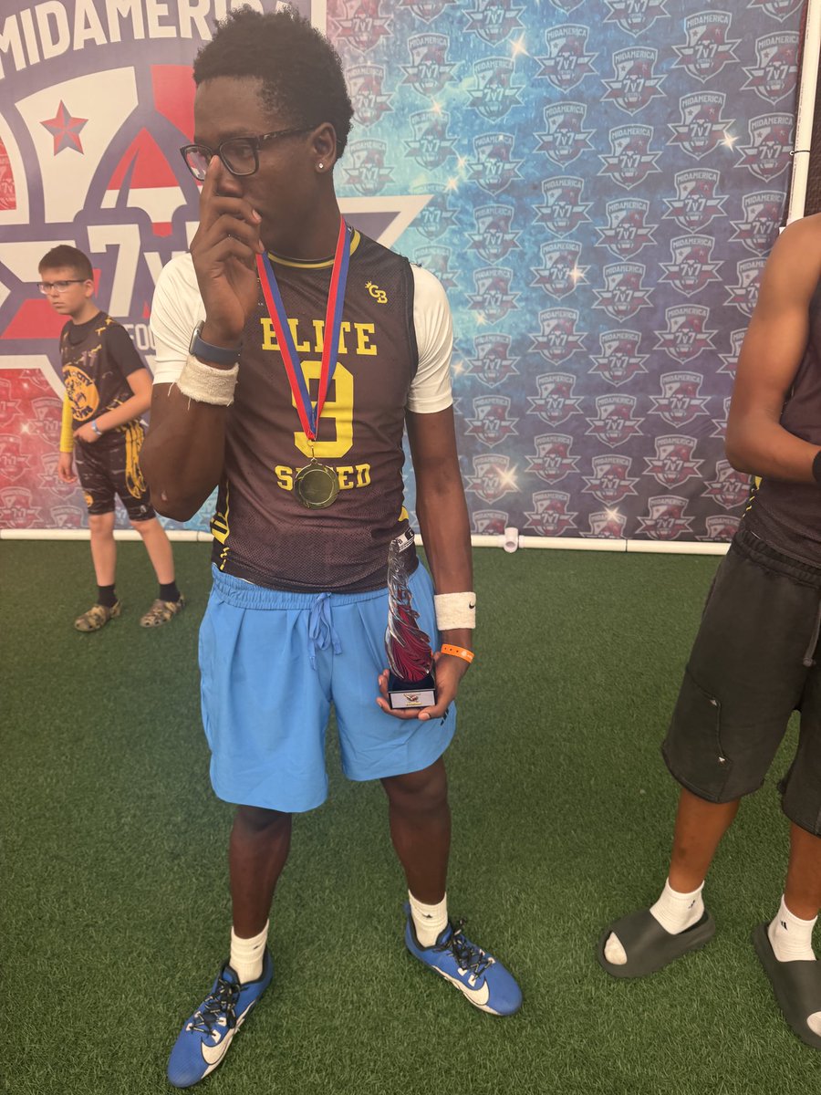Dereon “Desi” Harrell tweet media