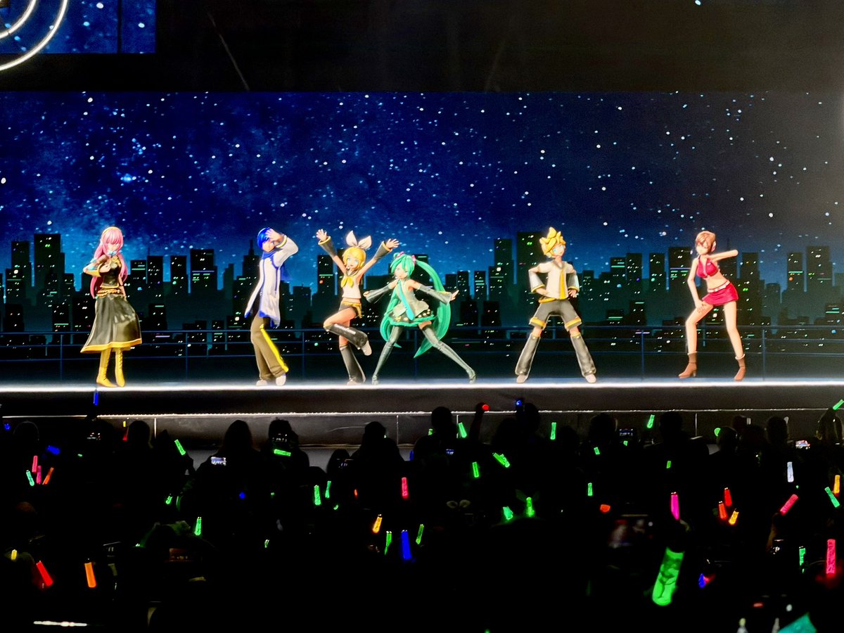 bringing the people together 🩵