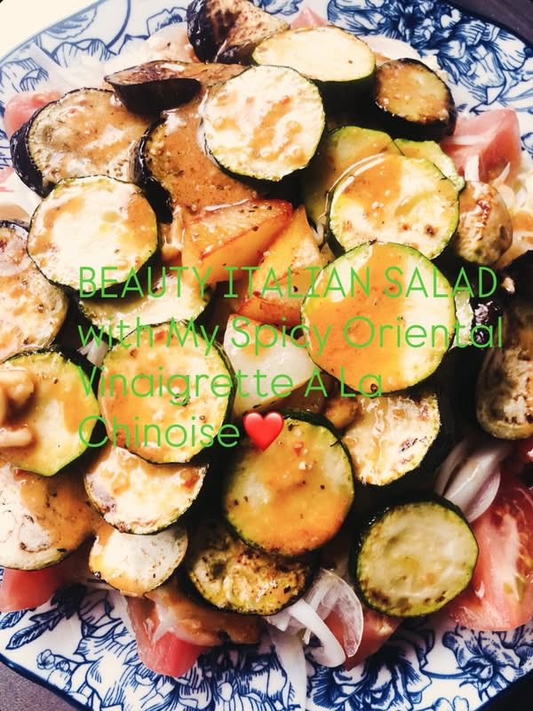 TakakoIkehpx3's tweet image. @IkehataTakako ITALIAN BEAUTY SALAD with Spicy Oriental Vinaigrette Chinese Style ❤️ Vinaigrette Chinese Style ❤️
Buttered Potatoes, Spring Onions, Zucchini, Eggplant &amp;amp; Tomatoes 🍅 
SPICY TONJIRU A LA CHINOISE ❤️
Happy Monday ❤️ Buon Appetito 
#homecooking #breakfast #strawberry