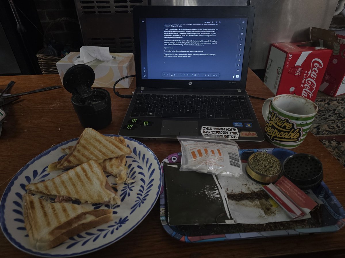 dean winchesters kidnapper tweet media