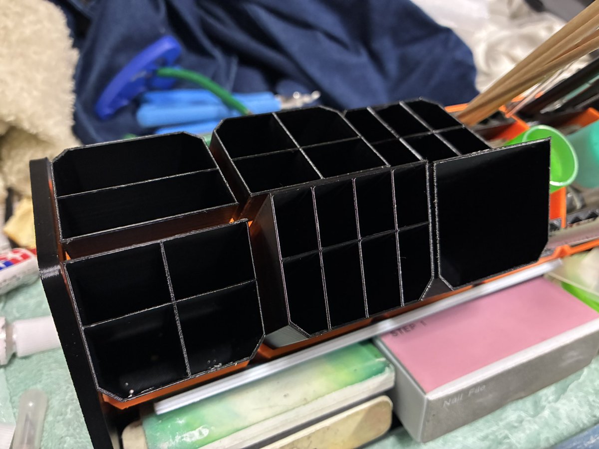 1046（ﾄｼﾛｰ） tweet media