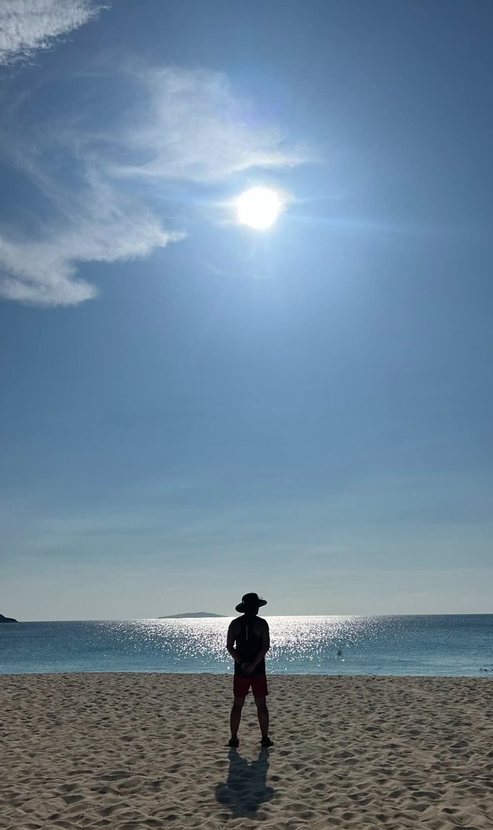 itsmecelsojr's tweet photo. Good Morning, Island Boy! ⛅️🏝️ https://t.co/sRb9zFVcBH