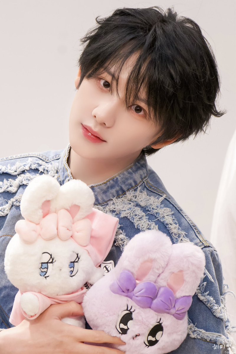 our_happy_scene's tweet image. 260426

🐰ྀི

#XODIAC
#SING #씽
#麥駿昇 #シン
#소디엑
#씽유사진