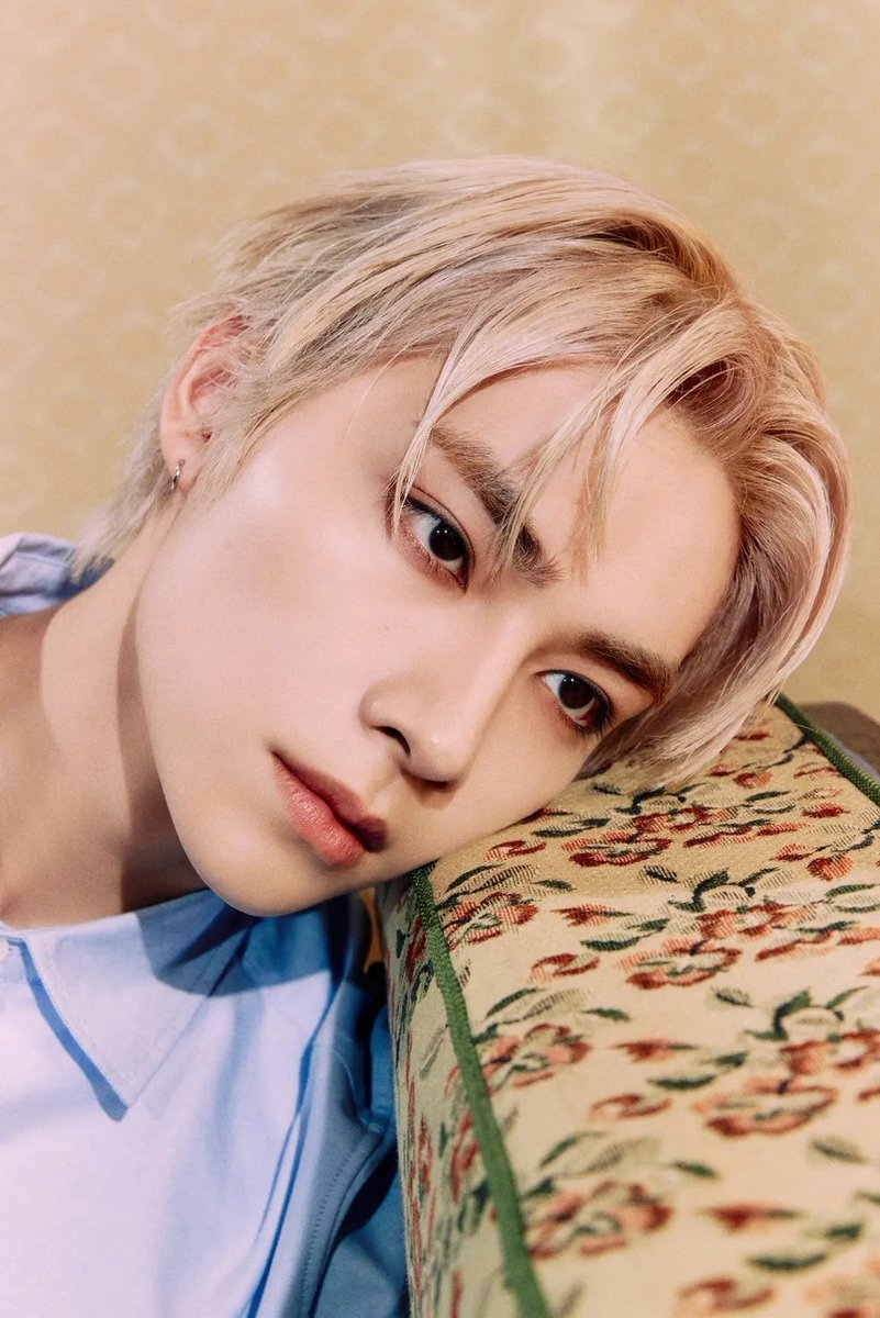 [음악중심M] WayV 샤오쥔의 육각형 매력, 세계서도 통했다
#XIAOJUN #샤오쥔 #WayV #웨이션브이 #NCT #엔시티 #글로벌팬픽C스타
#아이돌챔프 #IDOLCHAMP #허당미 #비주얼 #보컬 #댄스 #iMBC연예

샤오쥔은 최근 iMBC연예와 모바일 아이돌 팬덤 앱 '아이돌챔프(IDOL CHAMP)'가 함께 진행한 '글로벌 팬