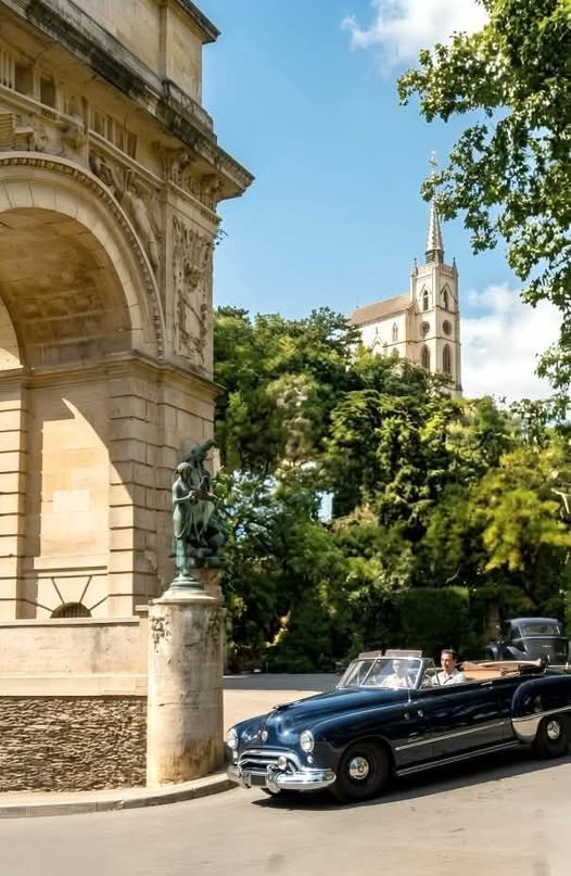 Arco de la Federación en El Calvario. Años cincuenta