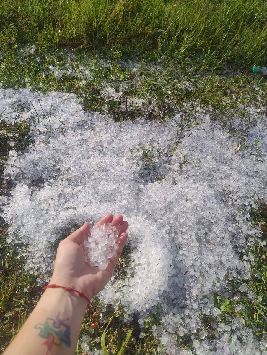 Estacion_bcp's tweet image. #Uruguay | #Granizo en #Rocha (Barra del Chuy)
