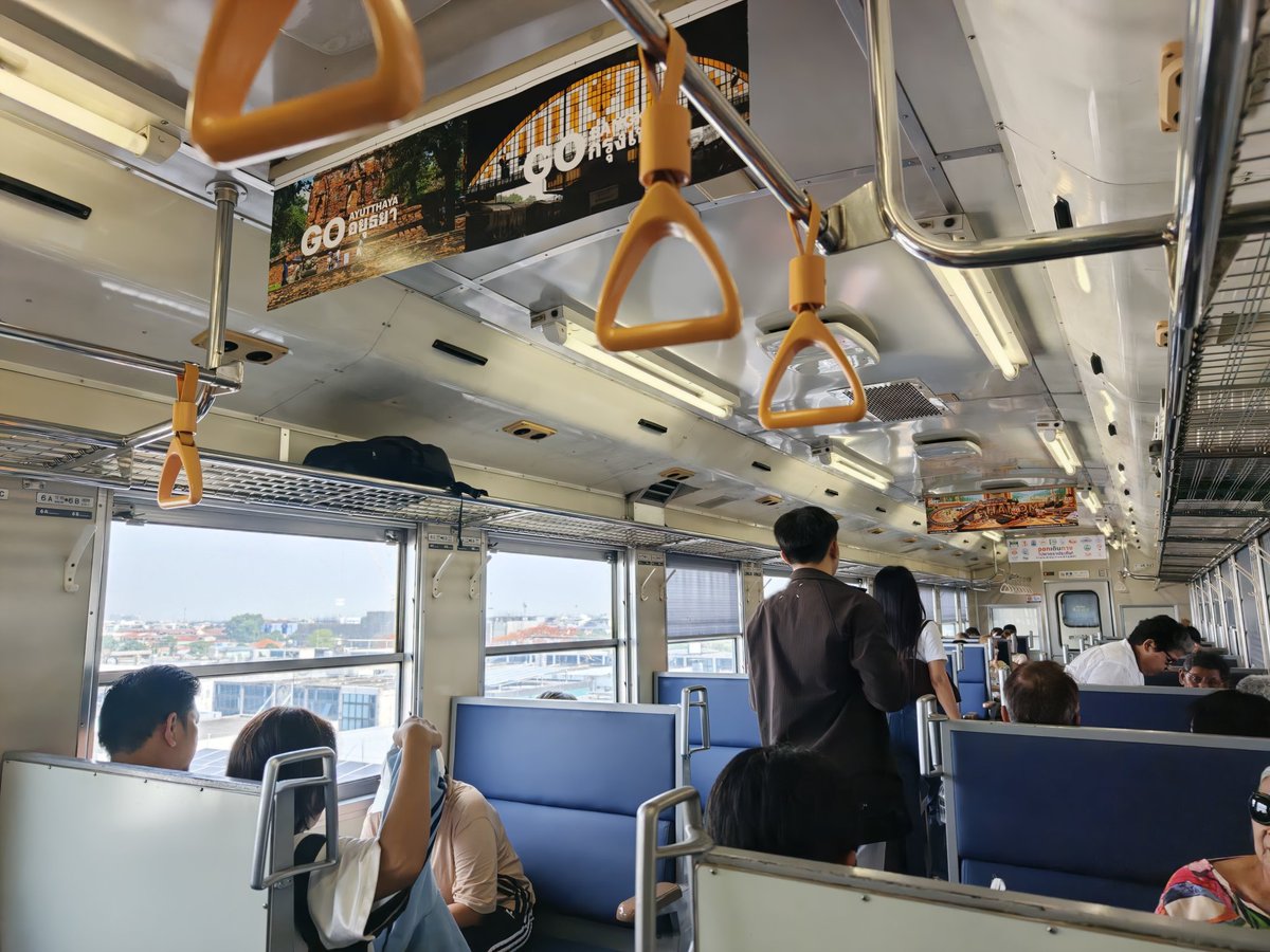 はるつばめ tweet media