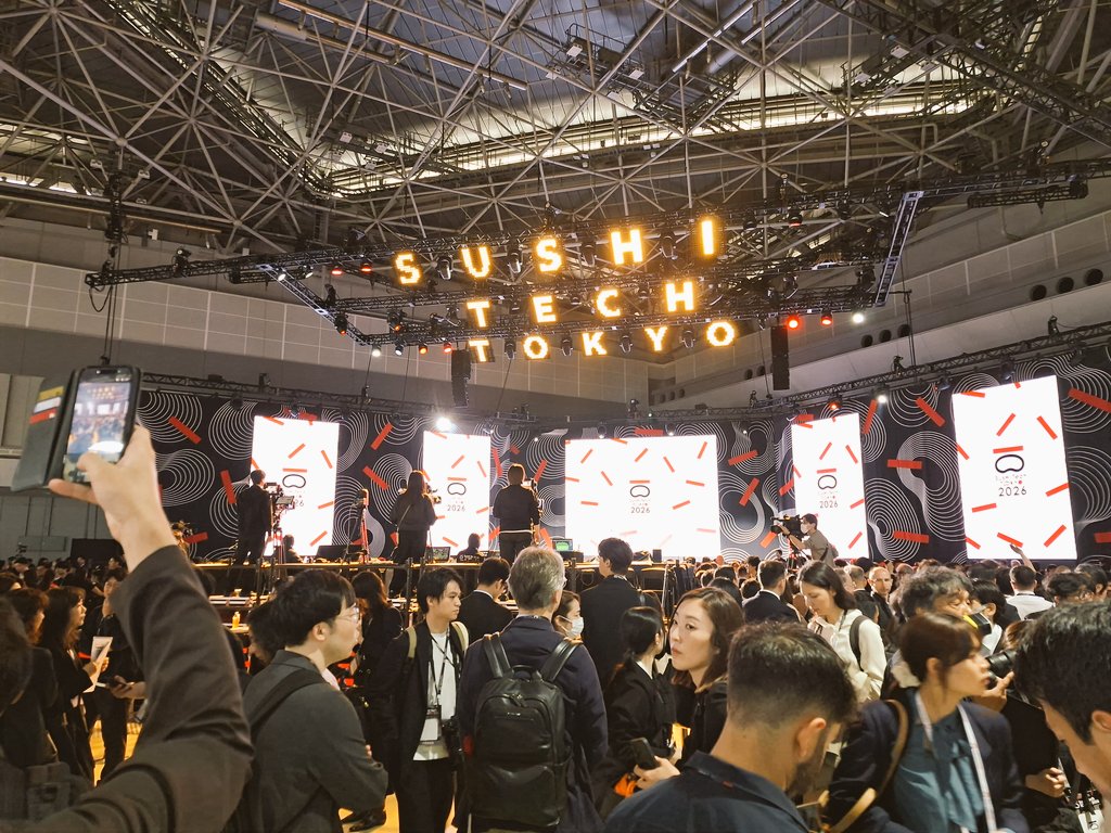 busanloop's tweet image. SusHi Tech Tokyo 2026 has officially started.

Tokyo Big Sight is packed with energy, ideas, and builders from around the world.

Excited to be here representing BeDoor as an Official Ambassador from Korea.

Let’s build more bridges across Asia.

#SusHiTechTokyo2026 #Tokyo