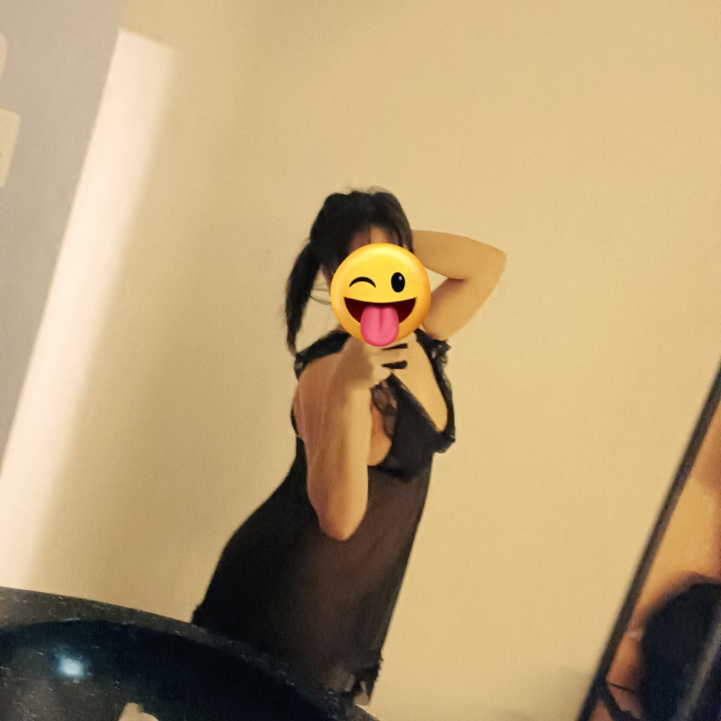Olivia Chixx tweet media