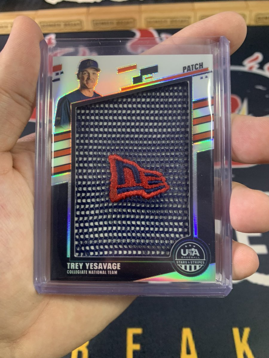 BomberBreaks's tweet image. Nasty New Era Logo Patch 1/1 of Trey Yesavage pulled tonight on the Break Pad! 💥💥 @paniniamerica #baseballcards #oneofone #thehobby #torontobluejays #bluejays